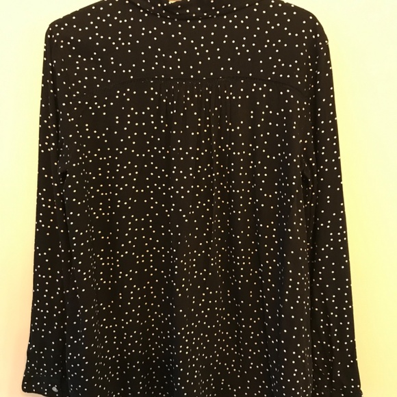 Roxy Button up Flowy Blouse - Picture 3 of 6